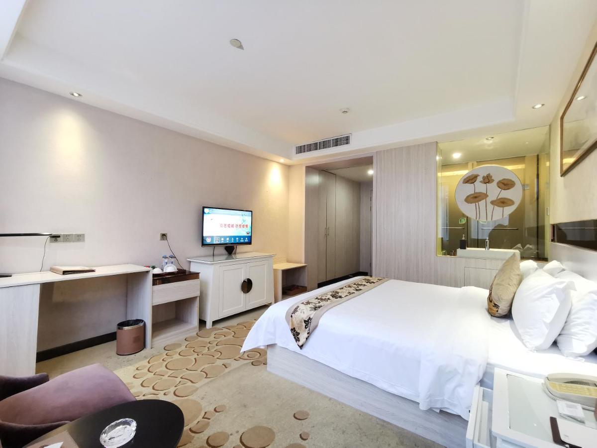 Paco Hotel Tianhe Coach Terminal Metro Satation Guangzhou-Free Shuttle Bus For Canton Fair Exterior photo